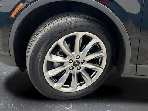 Used 2022 Lincoln Corsair AWD w/ Premium Package image 38