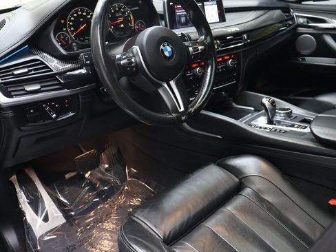Used 2018 BMW X6 M w/ Executive Package image 18