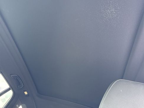 Used 2022 BMW X5 sDrive40i w/ Premium Package image 14