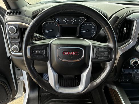 Used 2020 GMC Sierra 1500 Elevation w/ Elevation Value Package AWD/4WD image 32