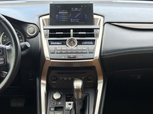 Used 2016 Lexus NX 200t FWD image 25