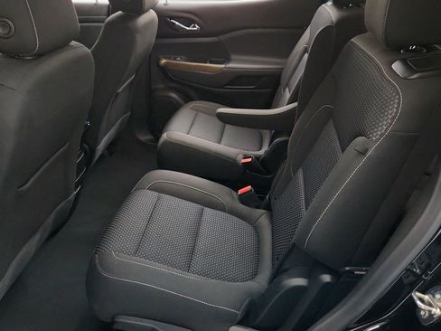 Certified 2023 GMC Acadia SLE w/ Driver Convenience Package FWD image 21