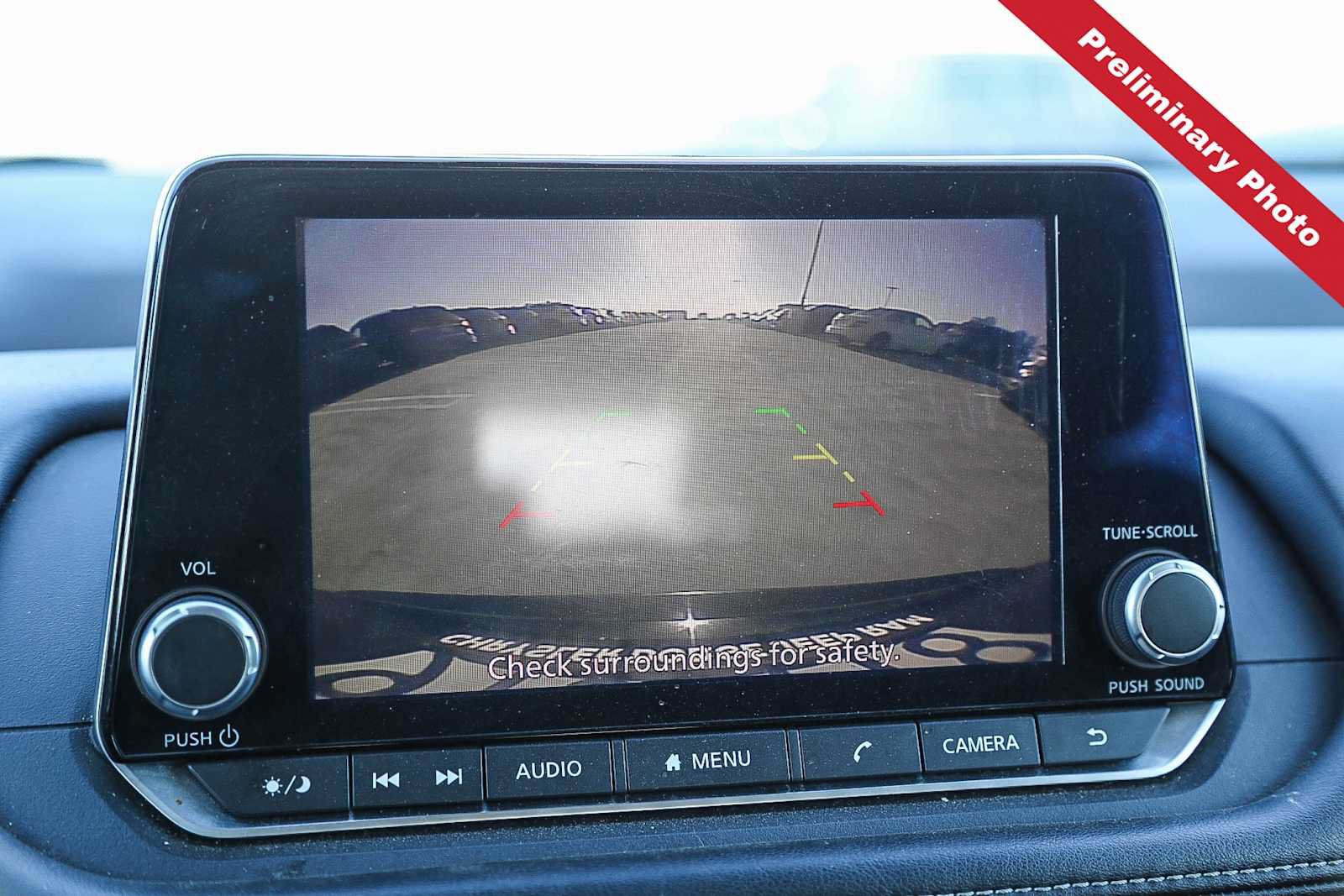 Used 2023 Nissan Rogue S AWD/4WD image 18