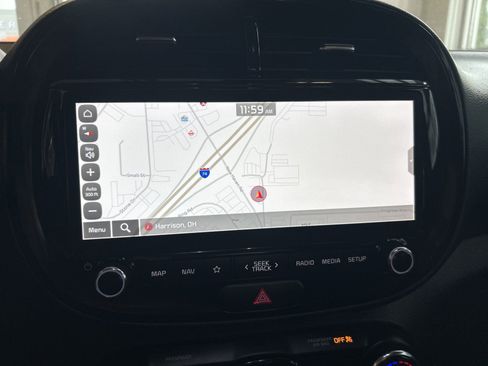 Used 2024 Kia Soul GT-Line image 26