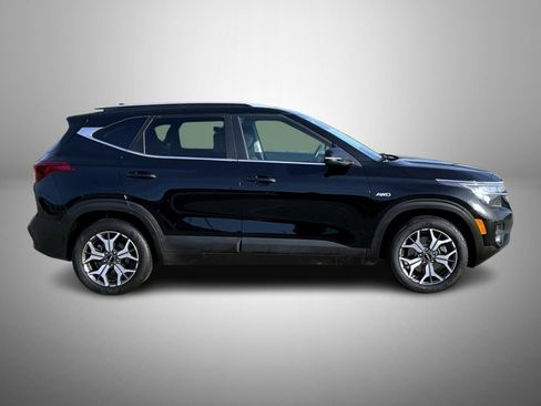 Used 2022 Kia Seltos EX AWD/4WD image 4