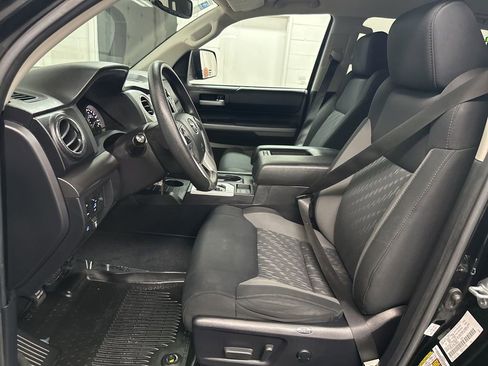 Used 2021 Toyota Tundra SR5 AWD/4WD image 19