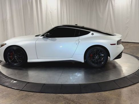 Used 2024 Nissan Z Performance w/ Floor Mat Package image 7