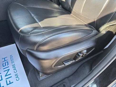 Used 2022 Jeep Grand Cherokee L Limited w/ Luxury Tech Group II image 22