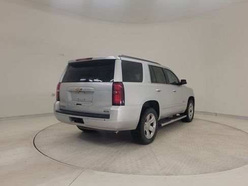 Used 2019 Chevrolet Tahoe LT w/ LT Signature Package image 7