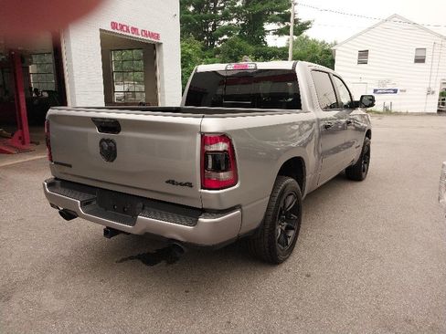 Used 2024 RAM 1500 Big Horn AWD/4WD image 8