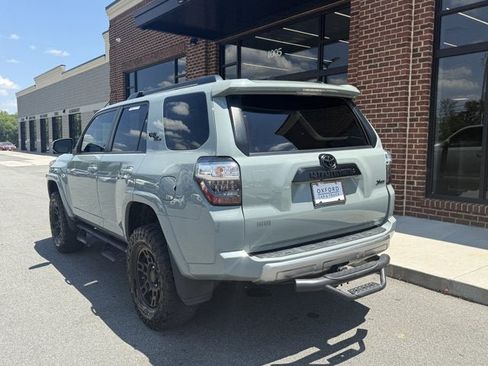 Used 2023 Toyota 4Runner TRD Off-Road Premium w/ Moonroof Package AWD/4WD image 4