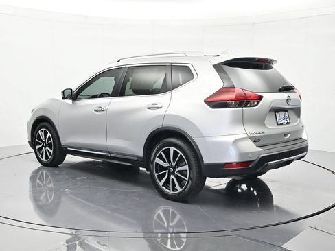 Used 2019 Nissan Rogue SL FWD image 7