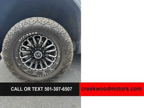 Used 2020 GMC Sierra 2500 Denali w/ Denali Ultimate Package AWD/4WD image 18
