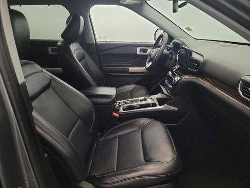 Used 2021 Ford Explorer Limited w/ Equipment Group 301A AWD/4WD image 21