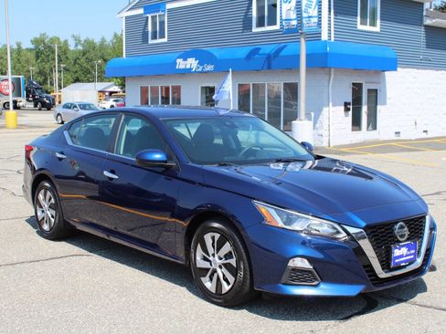 Used 2021 Nissan Altima 2.5 S w/ Driver Assist Package image 6