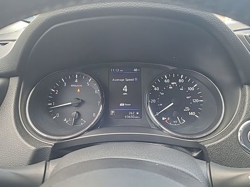 Used 2019 Nissan Rogue SV w/ Premium Package AWD/4WD image 25