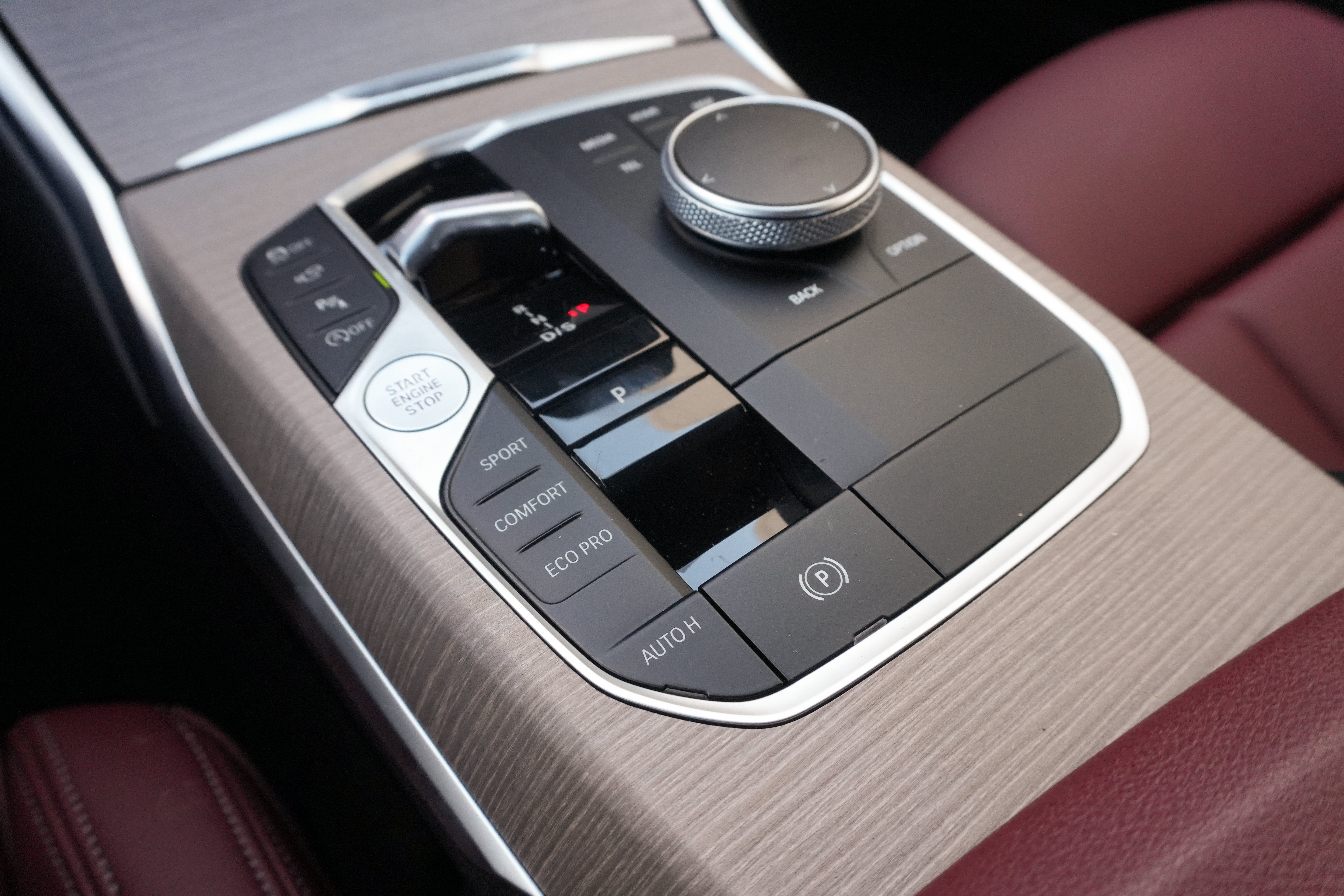 Certified 2025 BMW 330i Sedan RWD image 27