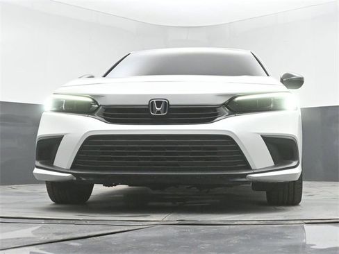 Used 2023 Honda Civic Sport image 39