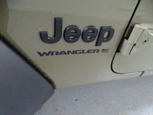 Used 2026 Jeep Wrangler Unlimited Sport AWD/4WD image 24