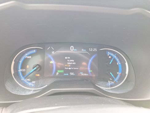 Used 2023 Toyota RAV4 XLE Premium AWD/4WD image 20
