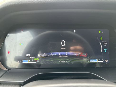 Used 2024 Jeep Grand Cherokee Limited 4xe w/ Luxury Tech Group II image 11