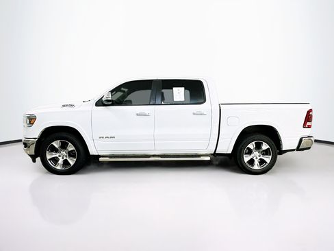 Used 2022 RAM 1500 Laramie AWD/4WD image 4