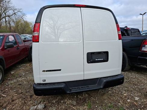 Used 2023 Chevrolet Express 2500 Extended w/ Driver Convenience Package image 5