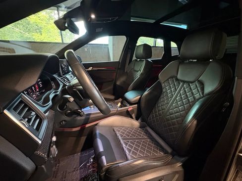 Used 2019 Audi SQ5 Prestige w/ Prestige Package AWD/4WD image 5