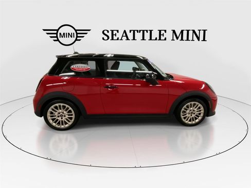 Certified 2025 MINI Cooper S image 12