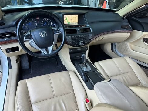 Used 2011 Honda Crosstour EX-L image 11
