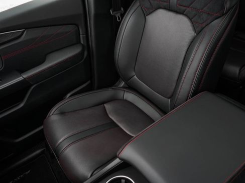New 2026 Honda Pilot Black Edition image 27