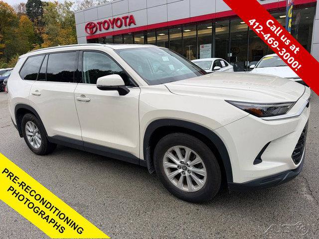 Certified 2024 Toyota Grand Highlander AWD image 1