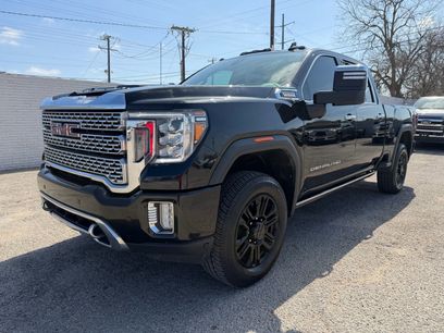 Used 2022 GMC Sierra 2500 Denali w/ Denali Black Diamond Edition
