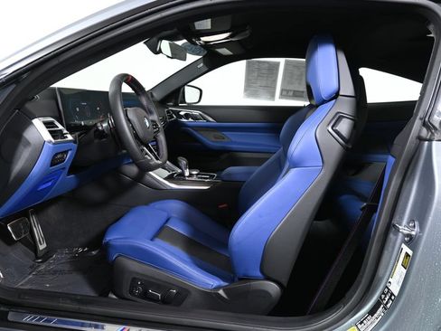 Used 2025 BMW M4 xDrive Competition w/ Parking Assistance Package AWD/4WD image 3