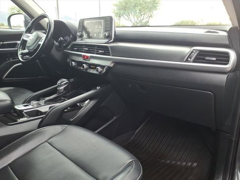 Used 2020 Kia Telluride S image 10