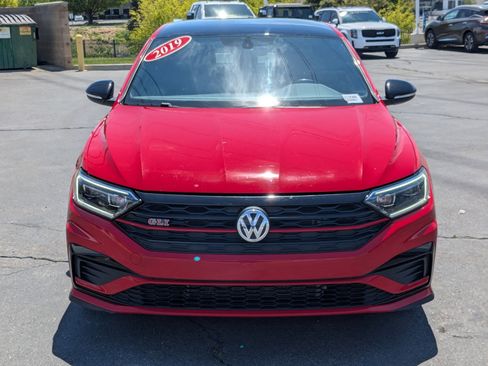 Used 2019 Volkswagen Jetta GLI FWD image 8