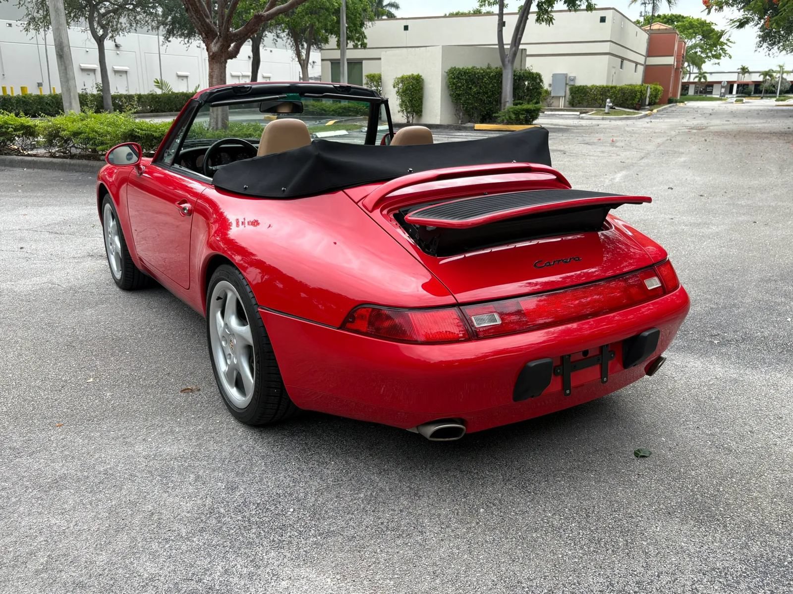 Used 1998 Porsche 911 Cabriolet image 27
