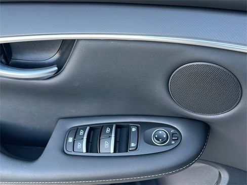 Certified 2025 INFINITI QX50 Pure image 25