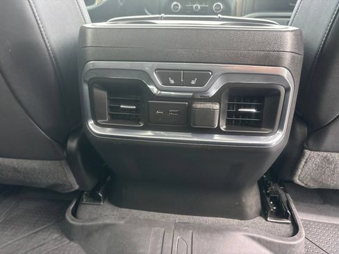 Used 2023 Chevrolet Silverado 3500 High Country w/ Technology Package AWD/4WD image 9