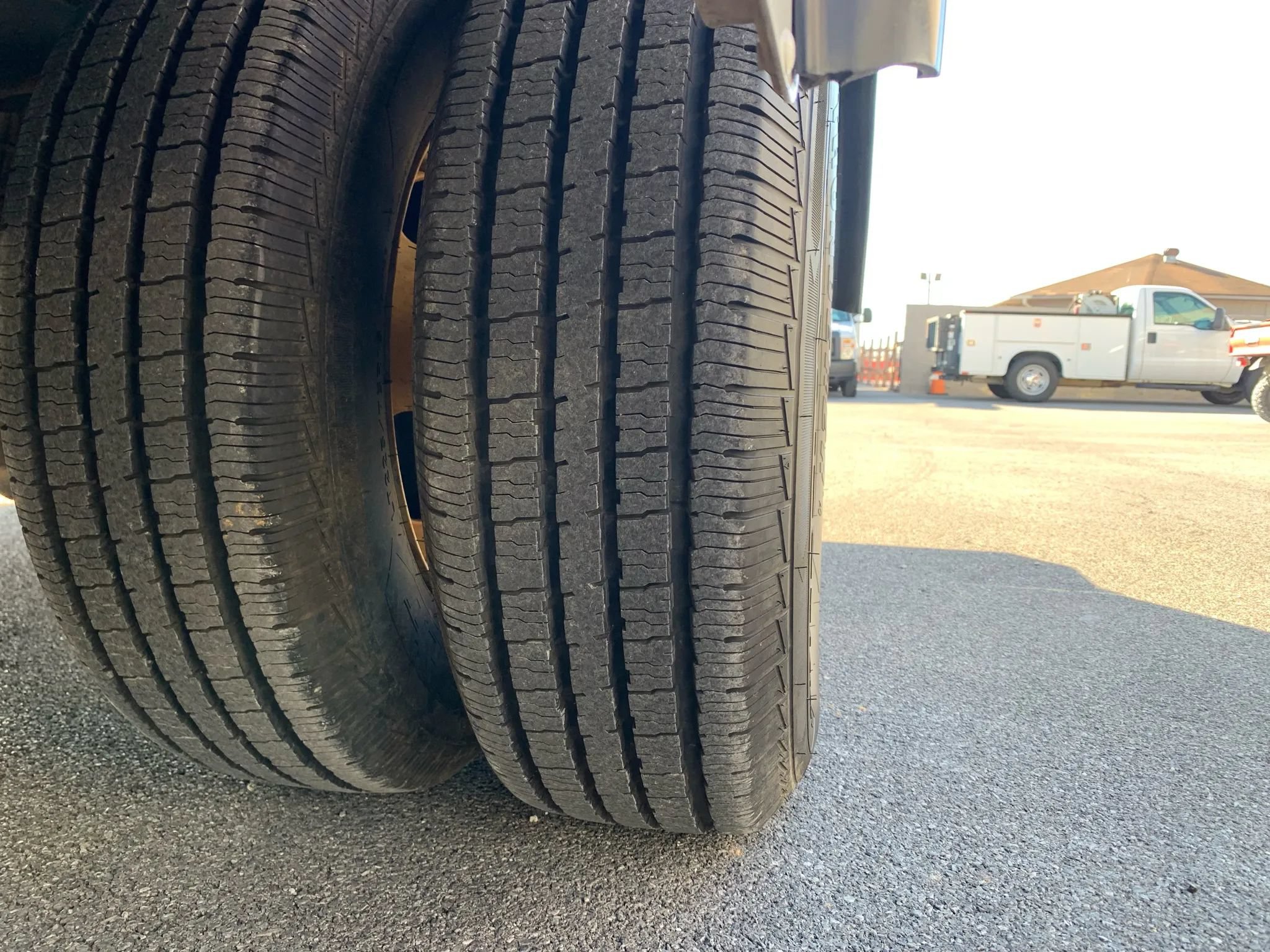 Used 2014 Ford E-350 and Econoline 350 Super Duty w/ A/C Prep Package RWD image 26
