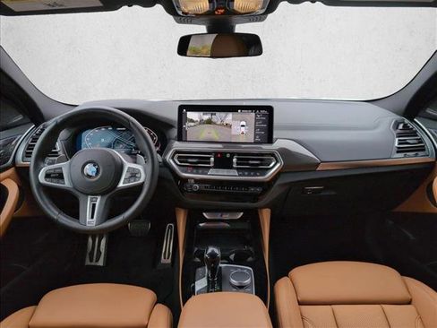 Used 2024 BMW X4 M40i image 21
