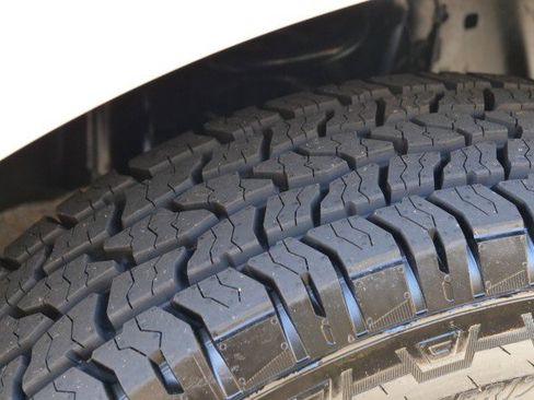 Used 2017 Ford F350 XL w/ Power Equipment Group image 40