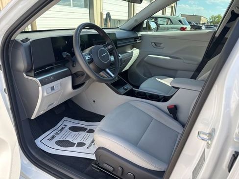 Used 2024 Hyundai Kona SEL FWD image 10