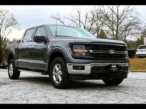 Used 2025 Ford F150 XLT w/ Equipment Group 301A Standard image 6