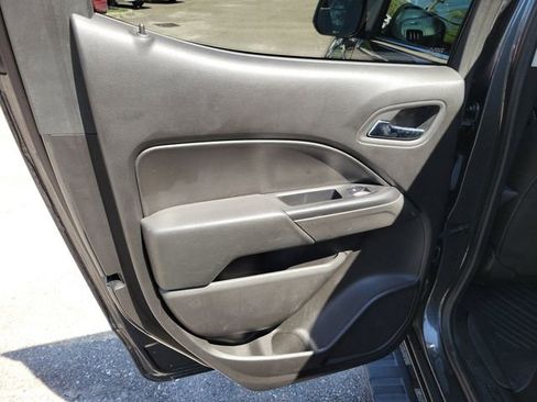 Used 2016 Chevrolet Colorado LT w/ LT Convenience Package AWD/4WD image 28