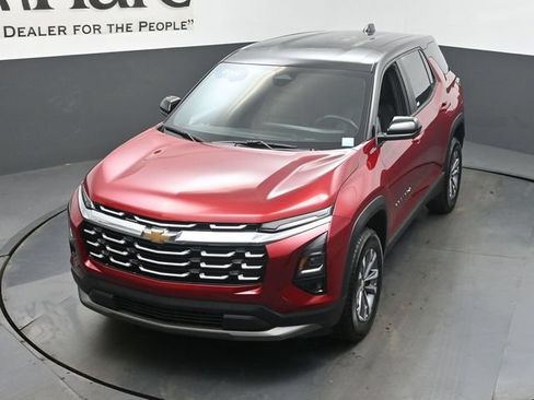 Certified 2026 Chevrolet Equinox LT w/ Convenience Package II AWD/4WD image 47