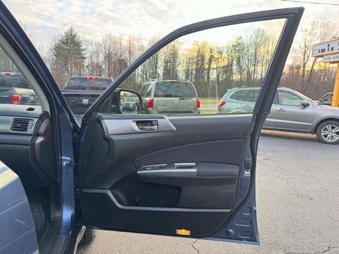 Used 2012 Subaru Forester 2.5X Premium w/ All-Weather Pkg image 13