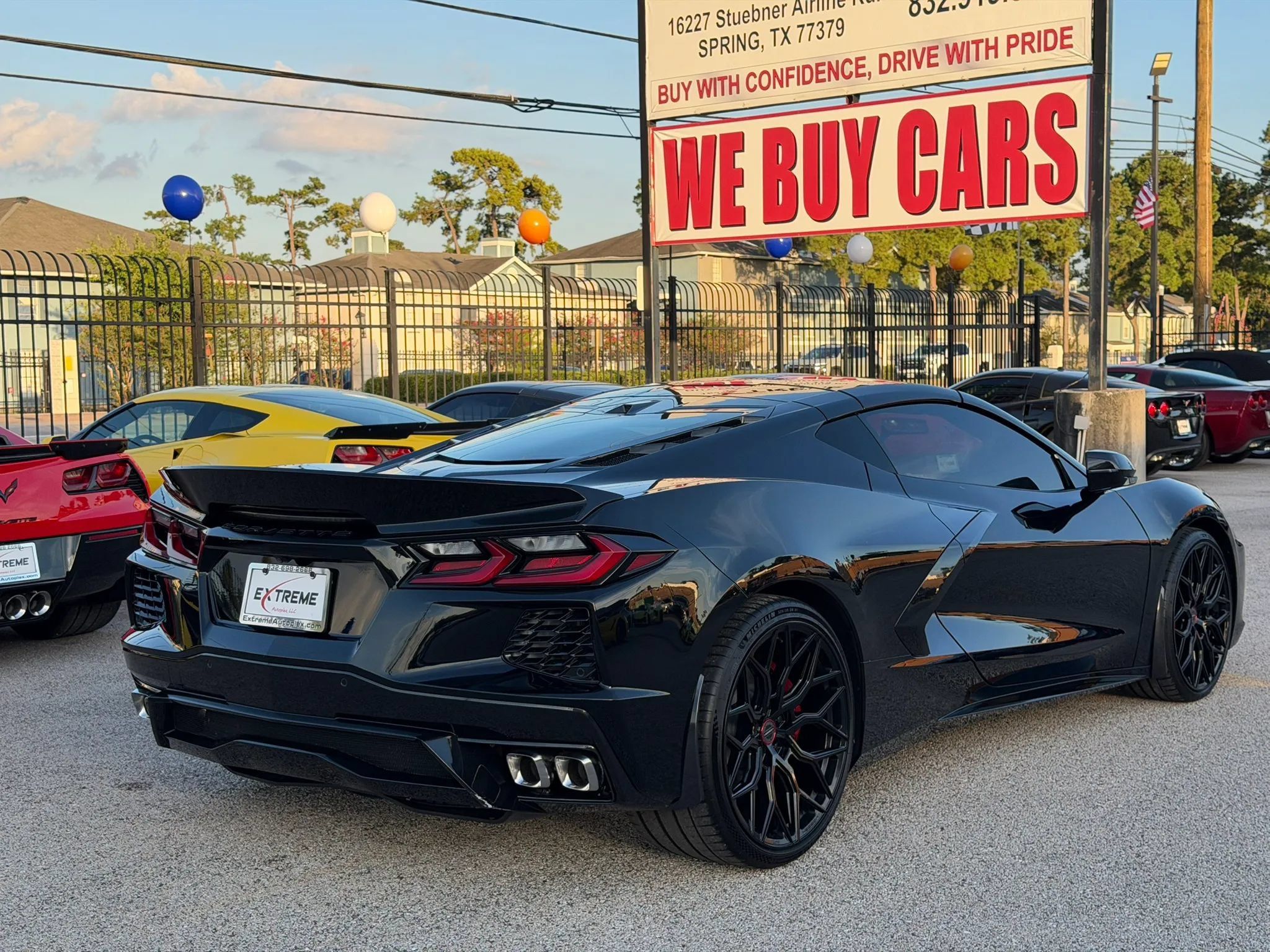 Used 2020 Chevrolet Corvette Stingray Preferred Cpe w/ 2LT Preferred Equipment Group RWD image 9