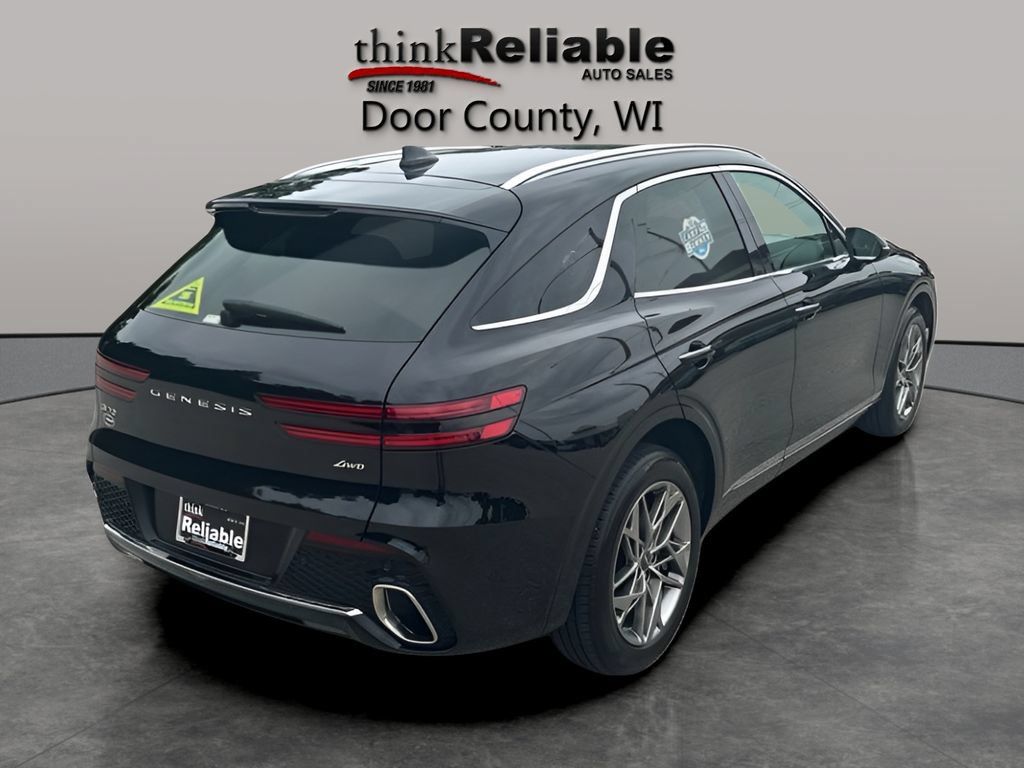 Used 2025 Genesis GV70 2.5T AWD/4WD image 5