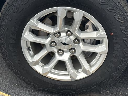 Certified 2022 Chevrolet Silverado 1500 RST w/ Z71 Off-Road Package image 10